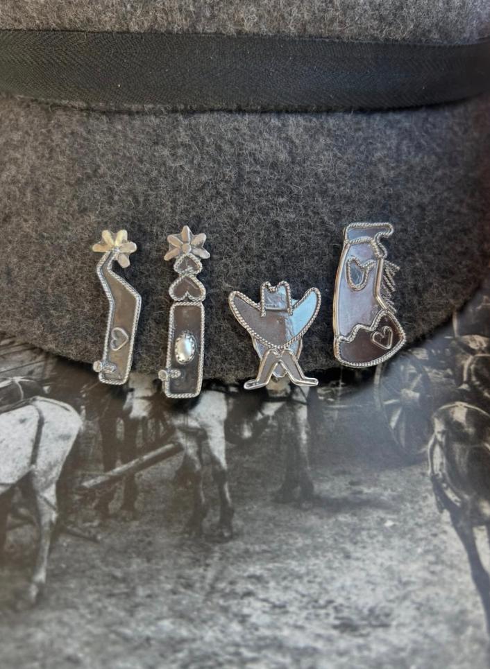 Hat Clips