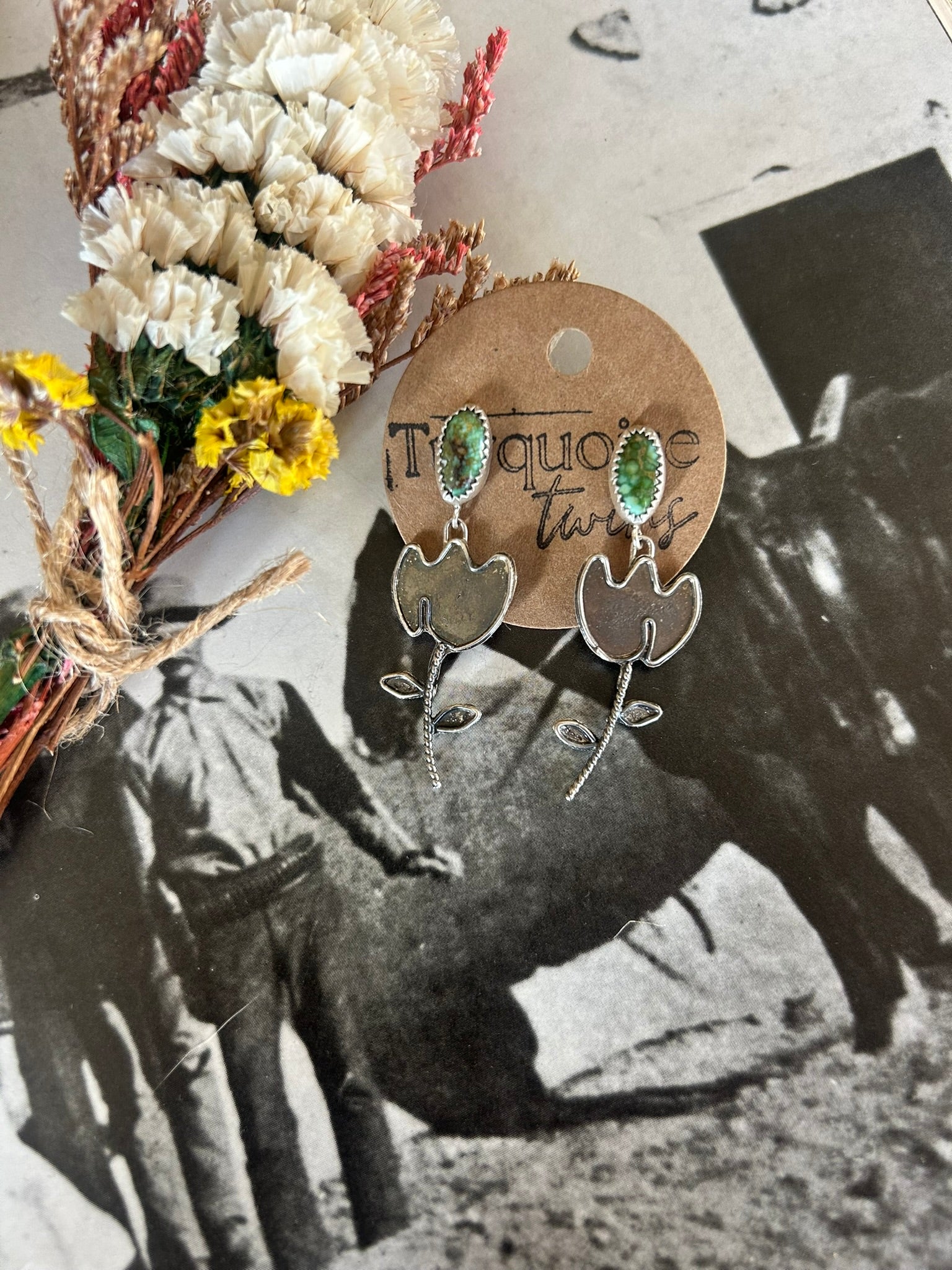 Tulip Earrings