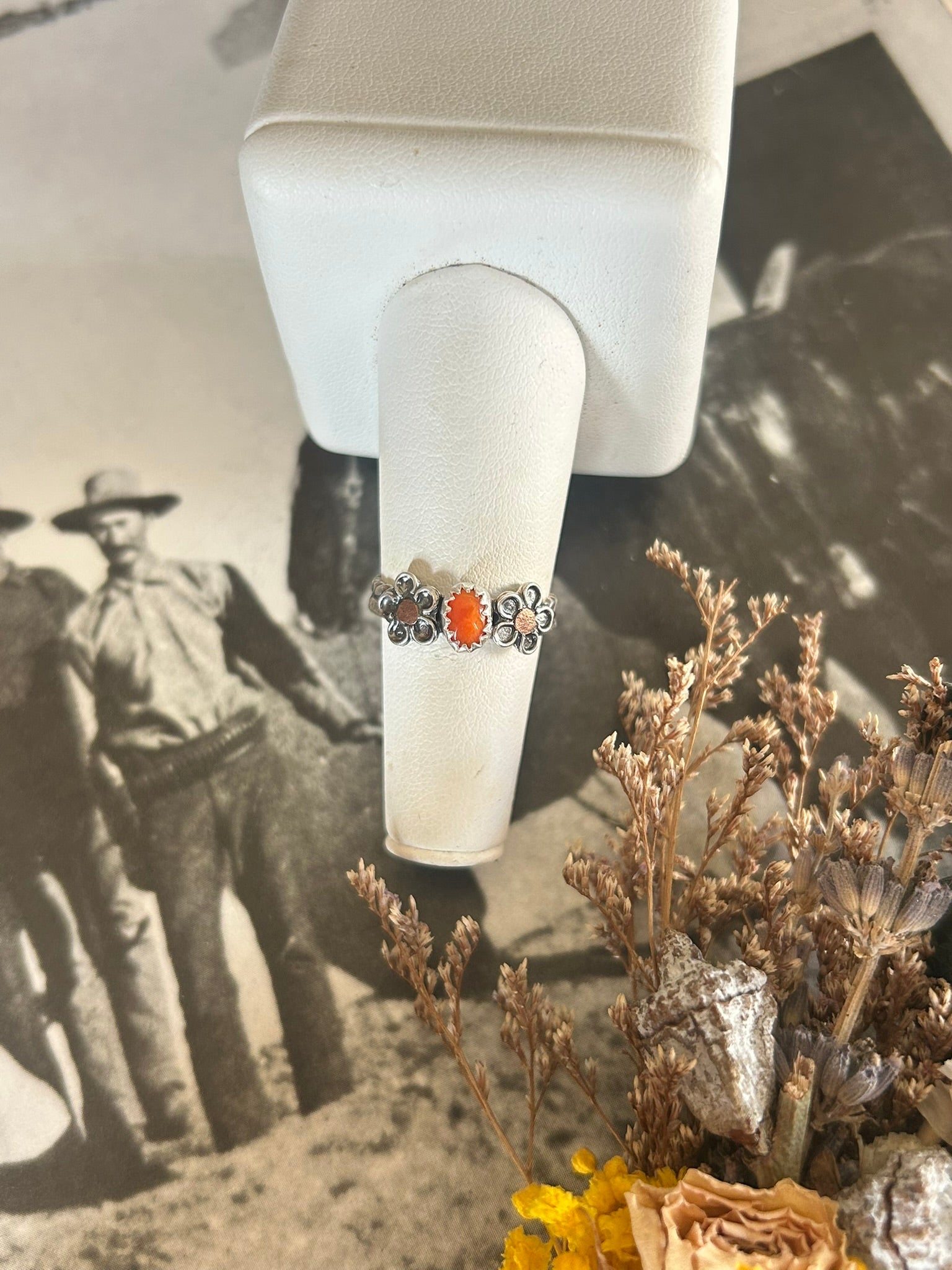 Size 6- Flower Ring