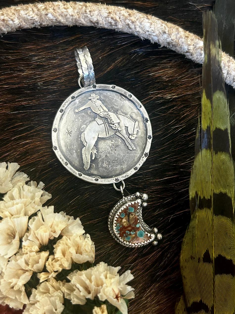 Moonlight Bucker Pendant