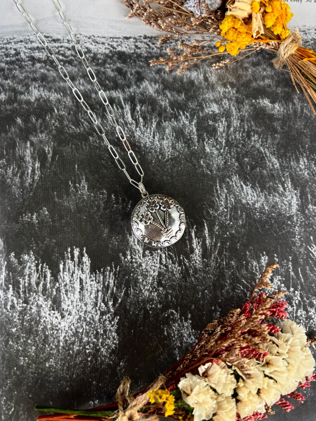 Laura Locket